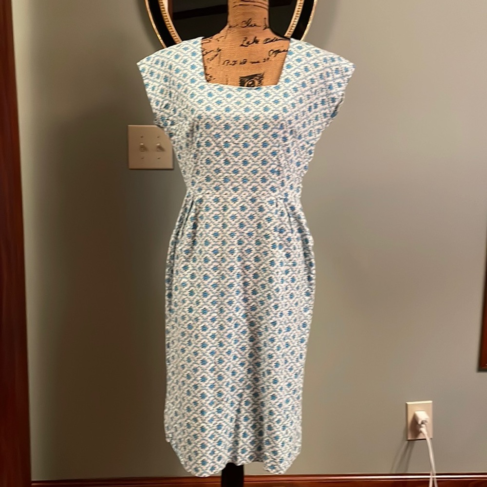 Hand made floral dress size small - please see measurements.